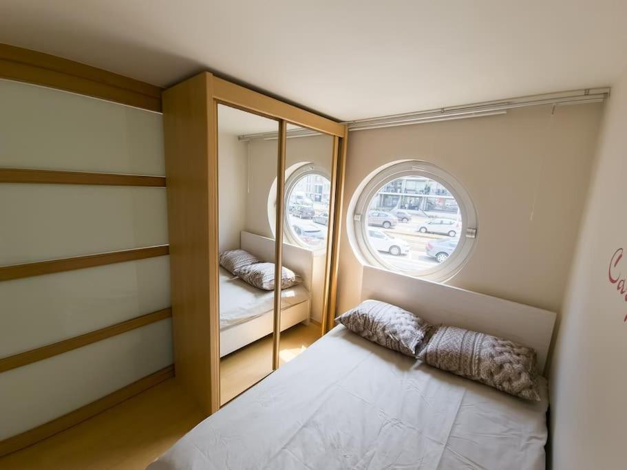 אוסטנדה Cozy Studio With Pool Close To The Sea מראה חיצוני תמונה